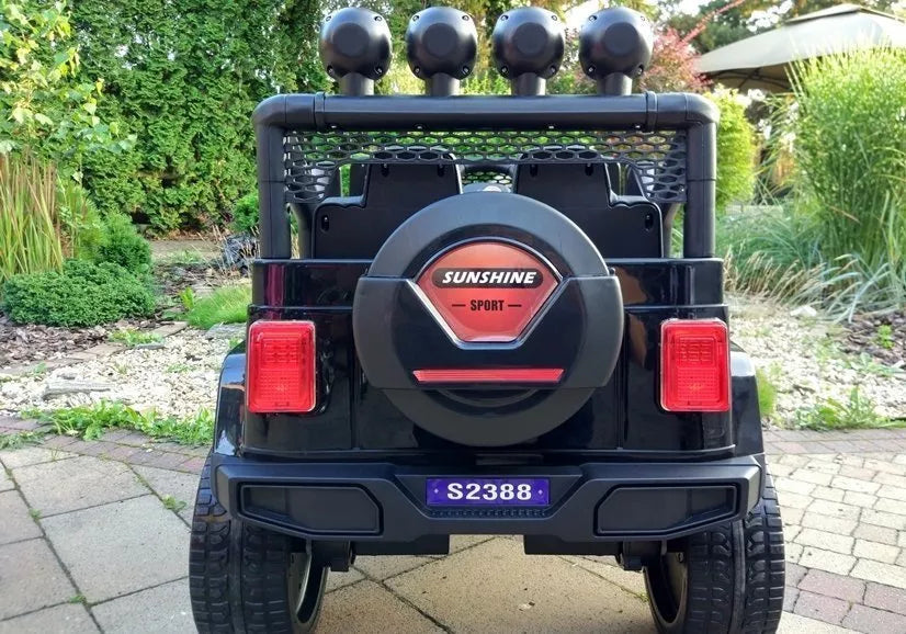 Akumuliatorinis visureigis Jeep S2388, juodas, 4x45W