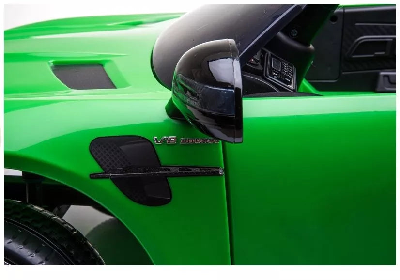 Elektromobilis vaikams Mercedes GTR - Baltas