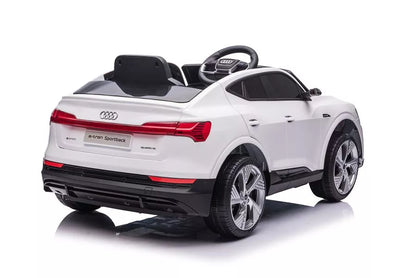 Akumuliatorinis automobilis Audi E-Tron Baltas QLS-6688 LED žibintai MP3