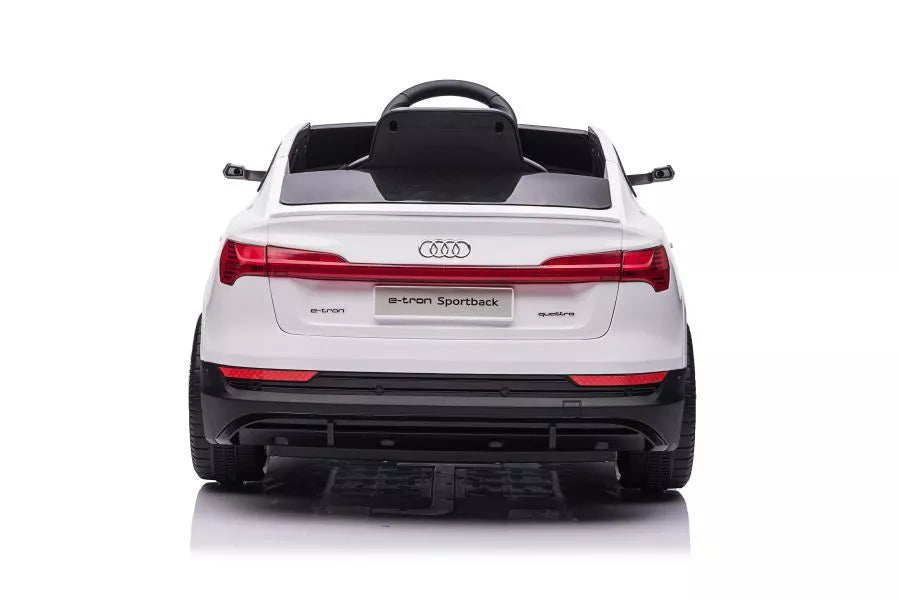Akumuliatorinis automobilis Audi E-Tron Baltas QLS-6688 LED žibintai MP3