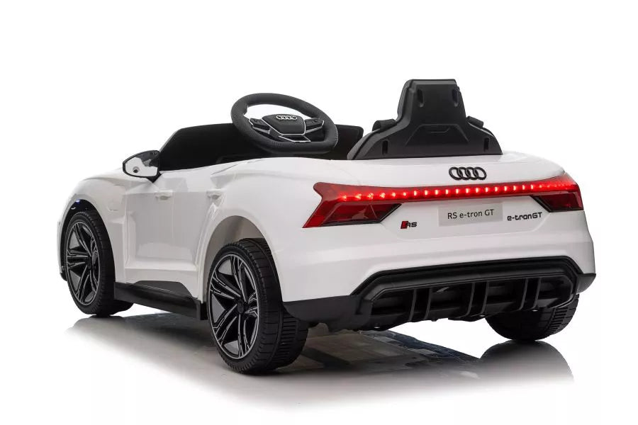 Akumuliatorinis automobilis Audi E-Tron GT QLS-6688 Baltas