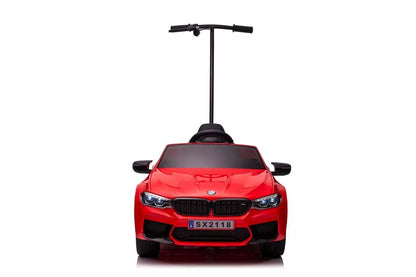 Akumuliatorinis automobilis BMW M5 su platforma tėvams, raudonas, lakuotas
