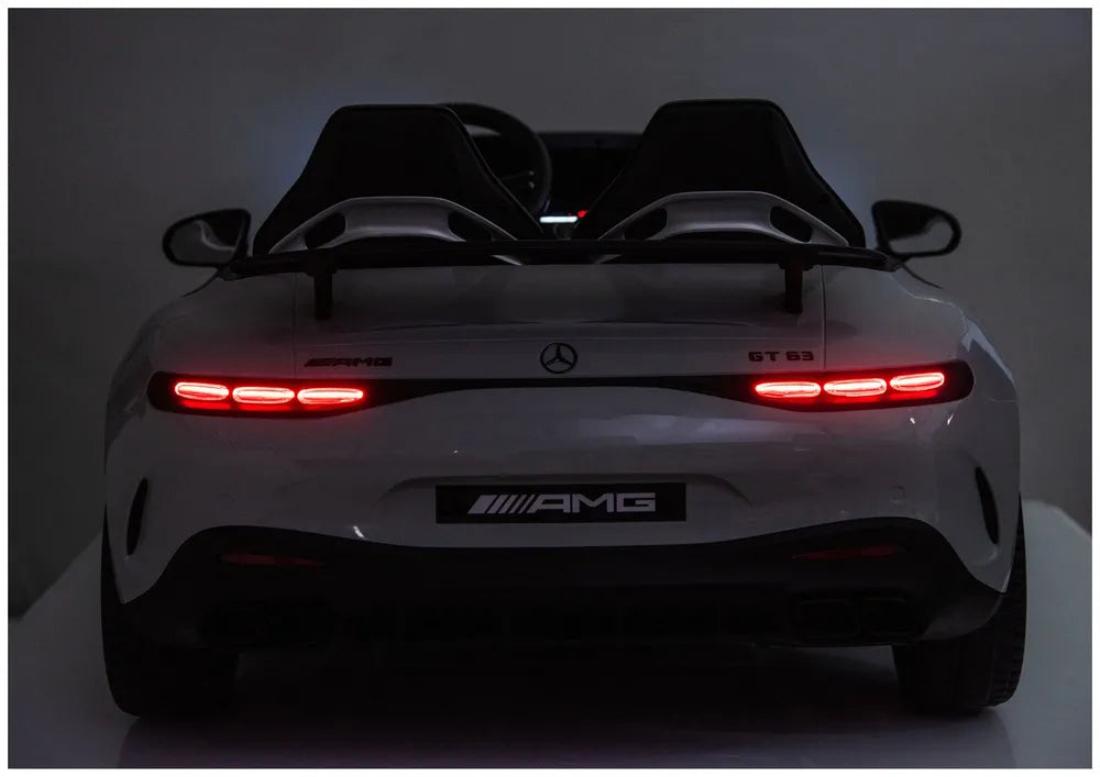 Akumuliatorinis automobilis Mercedes AMG DK-GT63 24V šviesiai pilkas