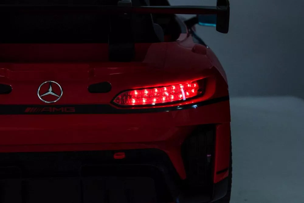 Akumuliatorinis automobilis Mercedes AMG GT3 raudonos spalvos