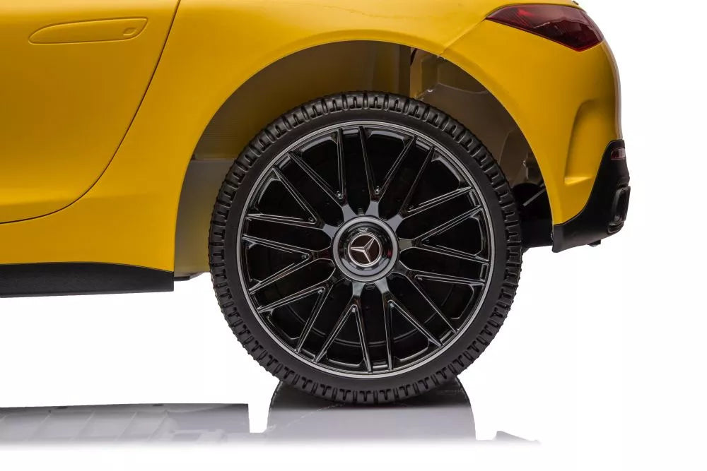 Akumuliatorinis automobilis Mercedes AMG SL63, geltonai dažytas