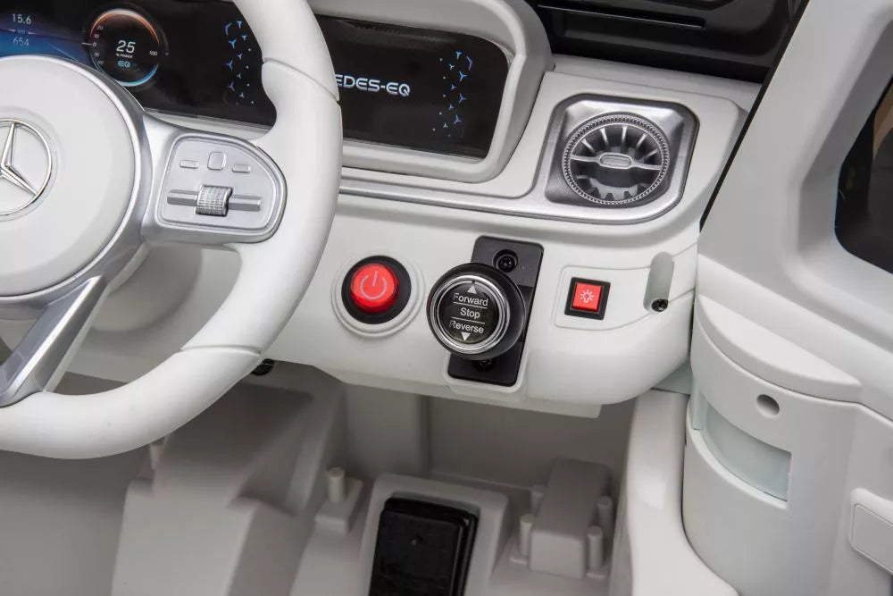 Akumuliatorinis automobilis Mercedes EQG 4x4 baltas