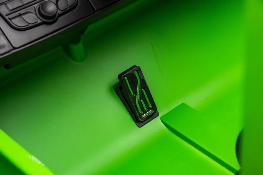 Akumuliatorinis automobilis Mercedes G63 XXL baltas 24V