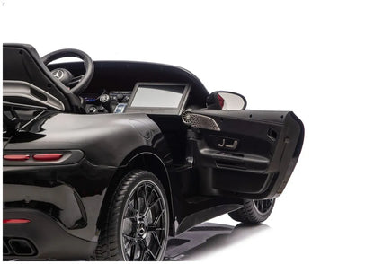 Akumuliatorinis automobilis Mercedes GT63 AMG DK-GT63 24V LCD, lakuotas juodas
