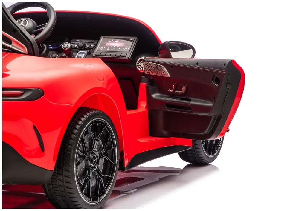 Akumuliatorinis automobilis Mercedes GT63 AMG DK-GT63 24V LCD raudonas