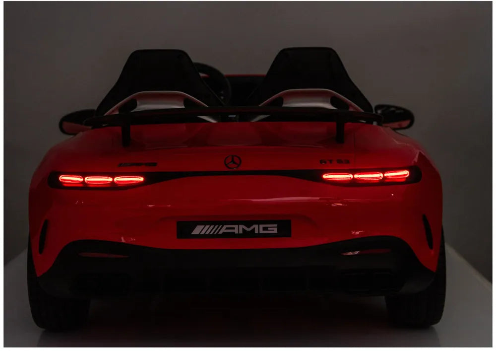 Akumuliatorinis automobilis Mercedes GT63 AMG DK-GT63 24V LCD raudonas