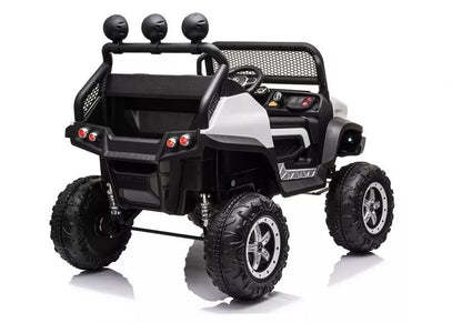 Akumuliatorinis automobilis Mercedes Unimog S su LED žibintais, baltas