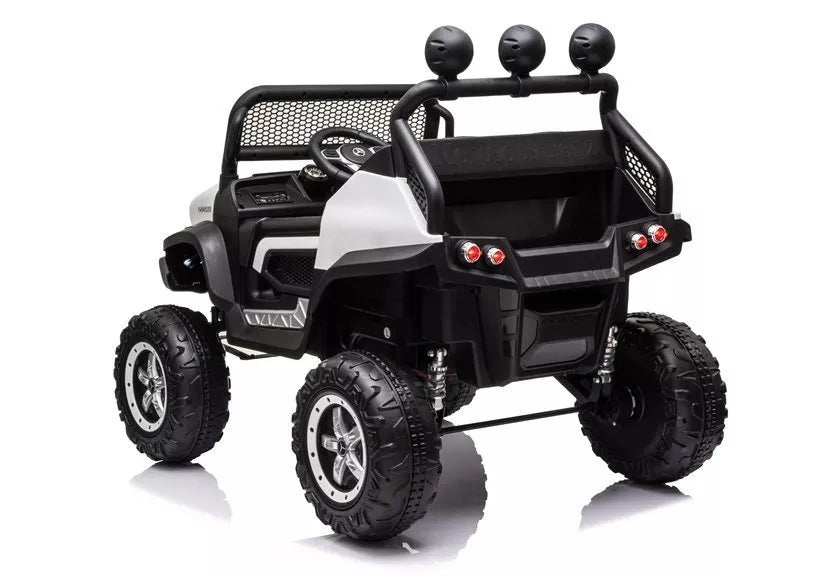 Akumuliatorinis automobilis Mercedes Unimog S su LED žibintais, baltas