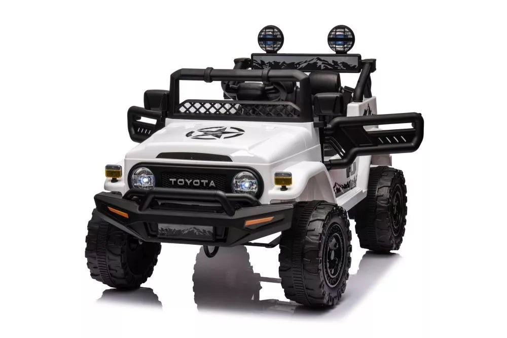Akumuliatorinis automobilis Toyota FJ White 4x4