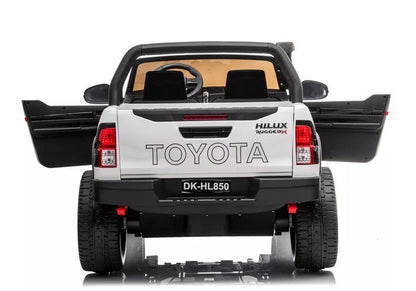 Akumuliatorinis automobilis Toyota Hilux, baltas