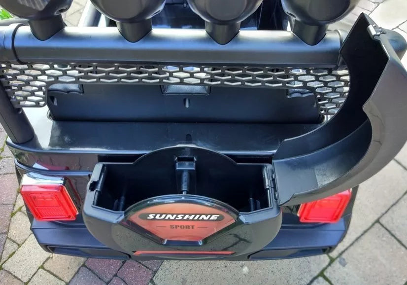 Akumuliatorinis visureigis Jeep S2388, juodas, 4x45W