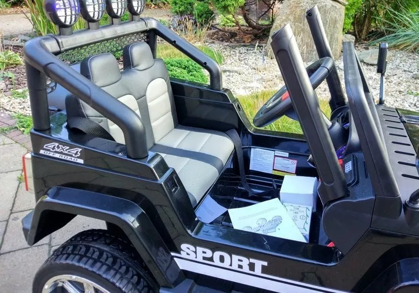 Akumuliatorinis visureigis Jeep S2388, juodas, 4x45W