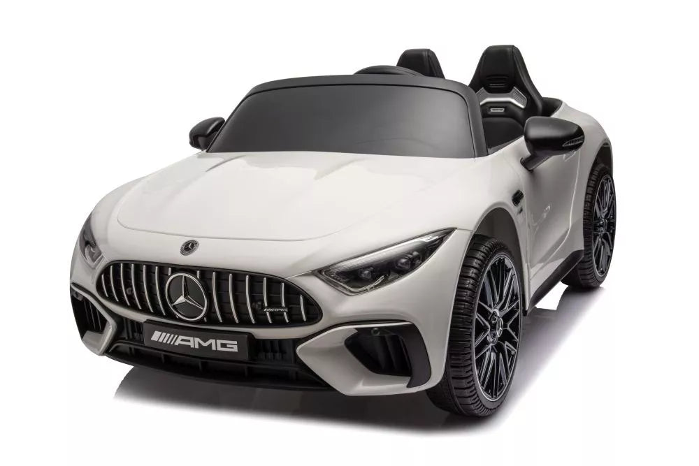 Baltas akumuliatorinis automobilis Mercedes AMG SL63
