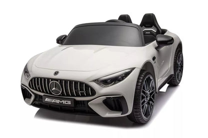 Baltas akumuliatorinis automobilis Mercedes AMG SL63