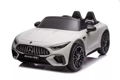 Baltas akumuliatorinis automobilis Mercedes AMG SL63