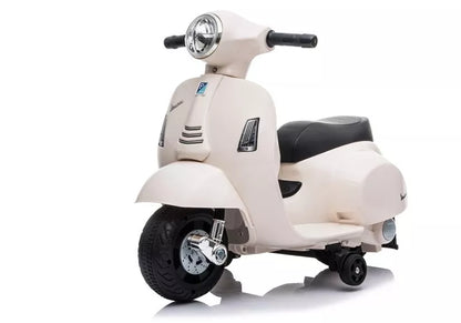 Baltas elektrinis paspirtukas Vespa GTS 300 Mini
