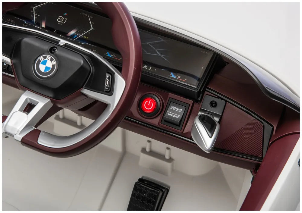 Elektromobilis vaikams BMW i4 4x4 JE1009 Baltas