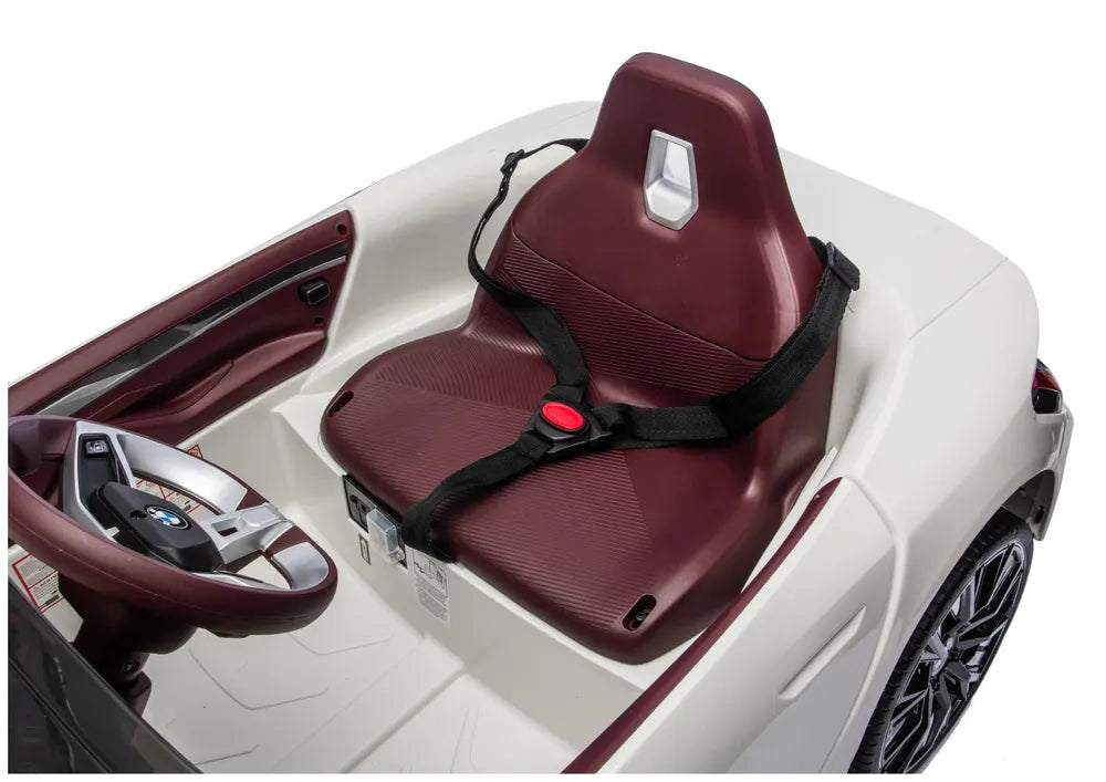 Elektromobilis vaikams BMW i4 4x4 JE1009 Baltas