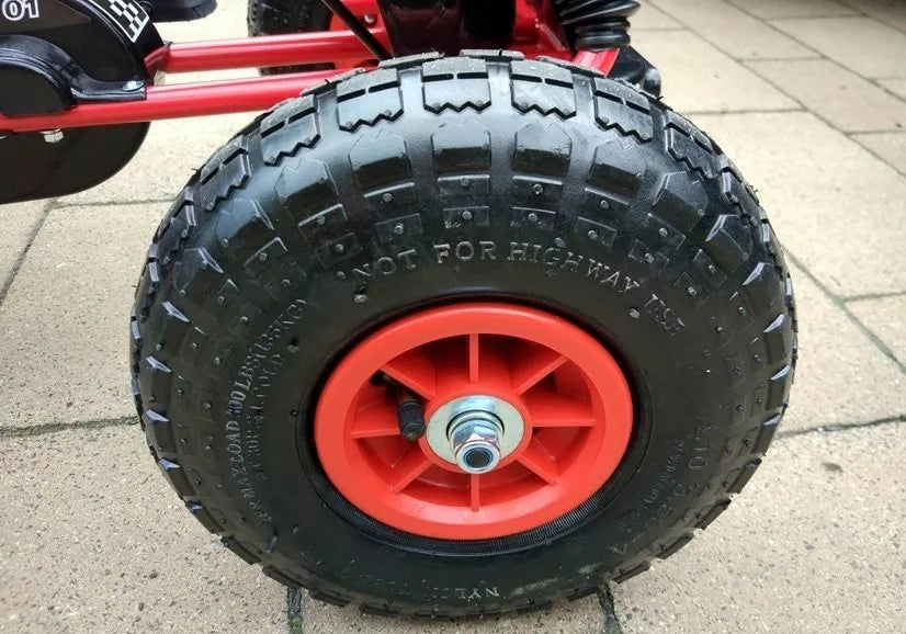 LEAN CARS raudonasis kartingas A-15 su pripučiamais ratais