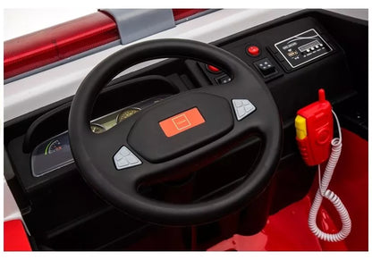 Raudonas gaisrinės automobilis – vaikiškas elektromobilis