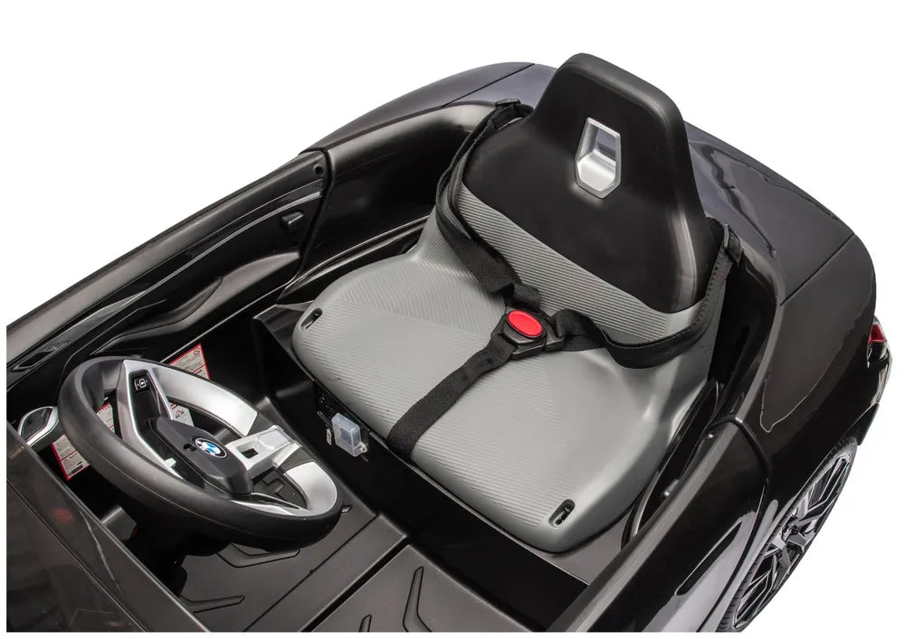 Vaikiškas elektromobilis BMW i4 4x4 JE1009, juodas