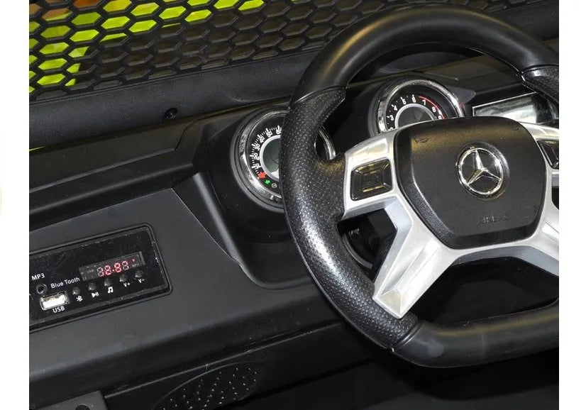 Vaikiškas elektromobilis Mercedes Unimog baltas